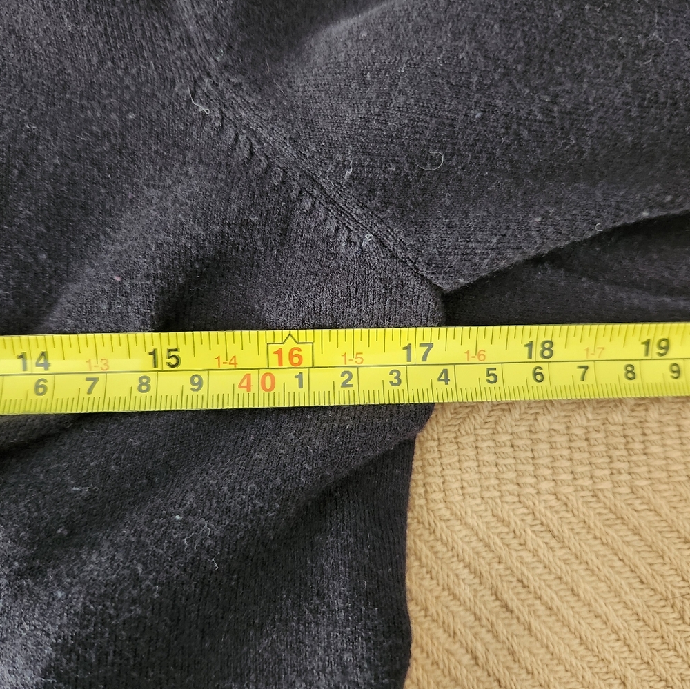 Ann Taylor Ruffle Cardigan - Picture 4 of 5